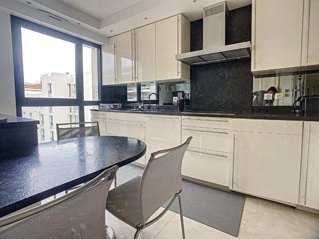 Residence Carlton Riviera Кан Екстериор снимка