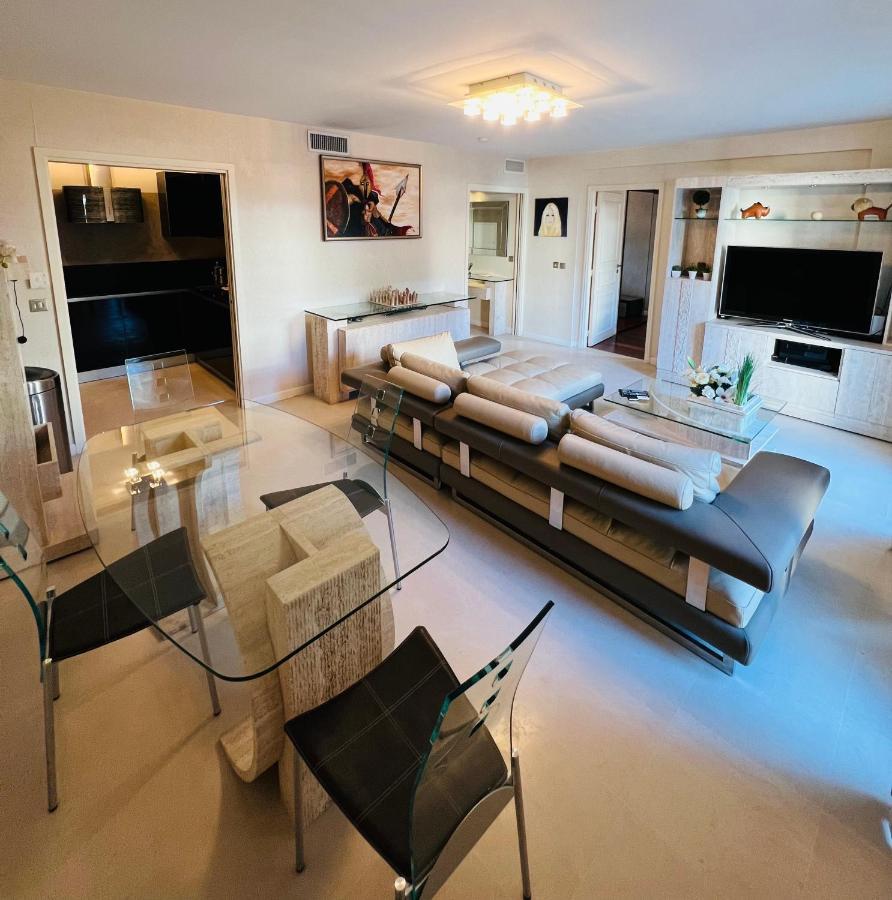 Residence Carlton Riviera Кан Екстериор снимка