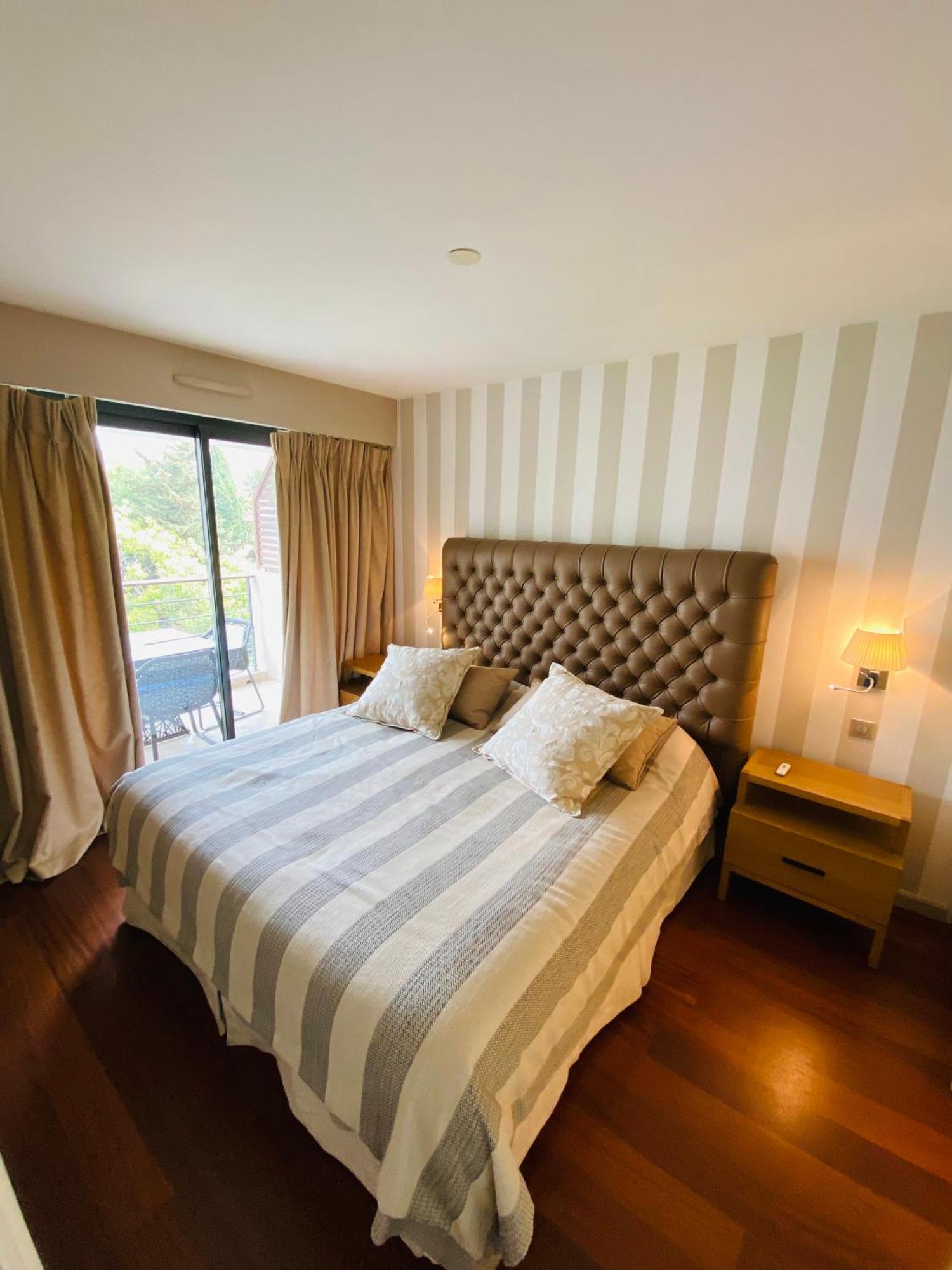 Residence Carlton Riviera Кан Екстериор снимка